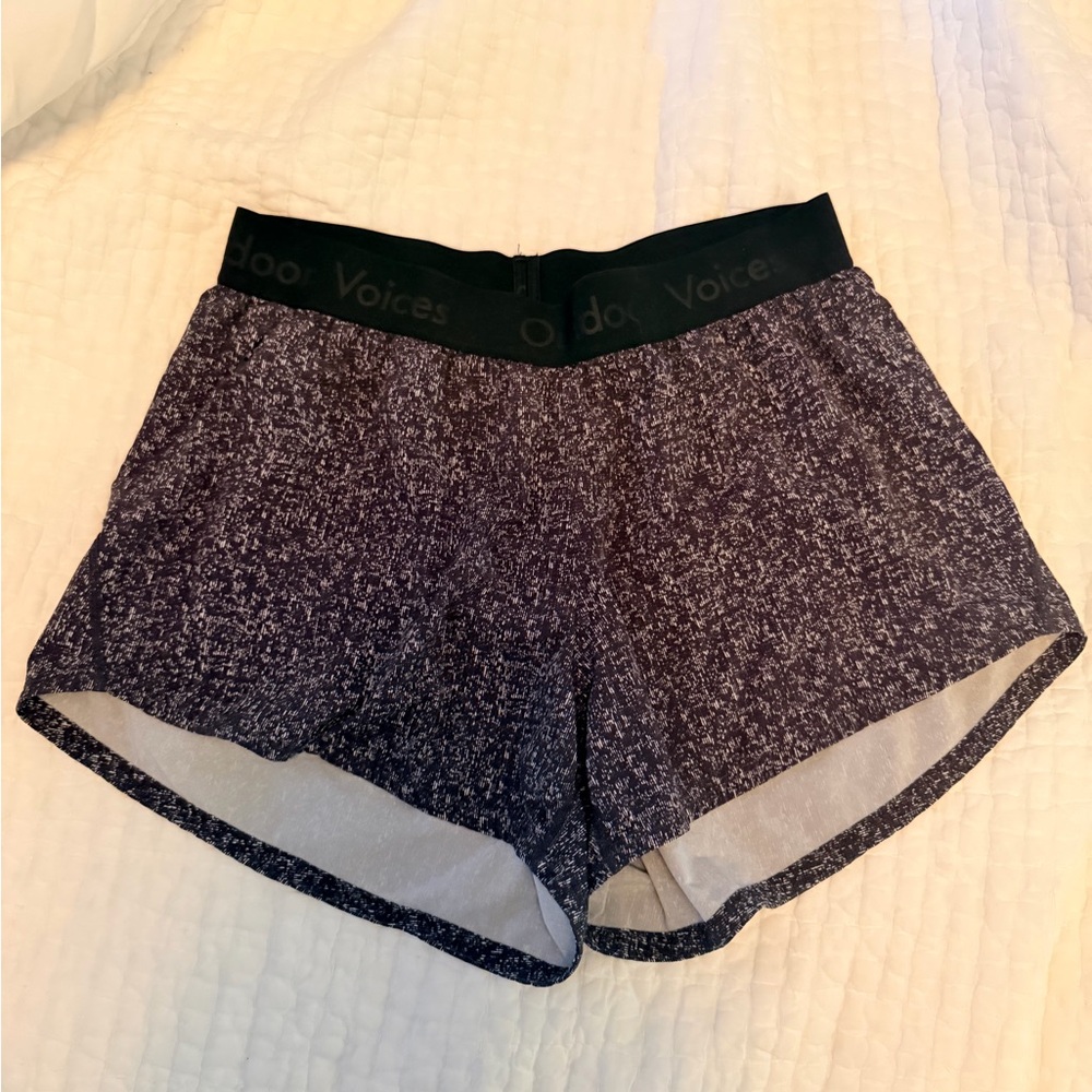 Outdoor Voices Black and White Active Shorts